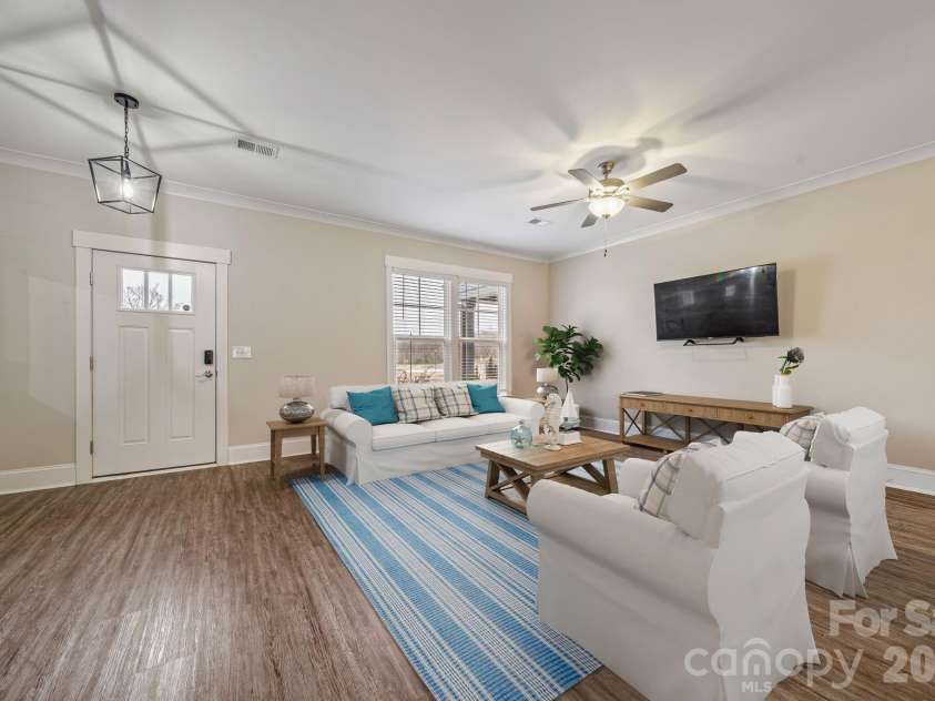 684 Dunkins Ferry Road, Rock Hill, SC 29730.  MLS# CAR4341419, YatesRealty ID 1217. 