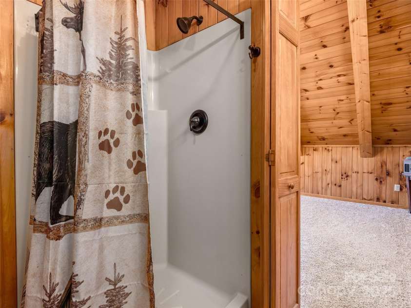 575 Twin Brook Drive, Waynesville, NC 28785.  MLS# CAR4239515, YatesRealty ID 12170. 