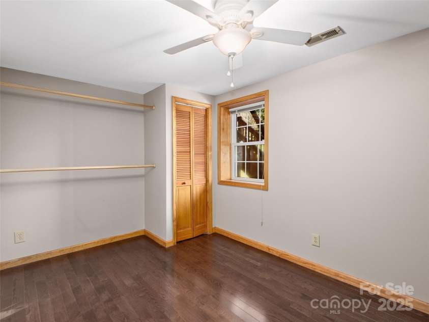 575 Twin Brook Drive, Waynesville, NC 28785.  MLS# CAR4239515, YatesRealty ID 12170. 