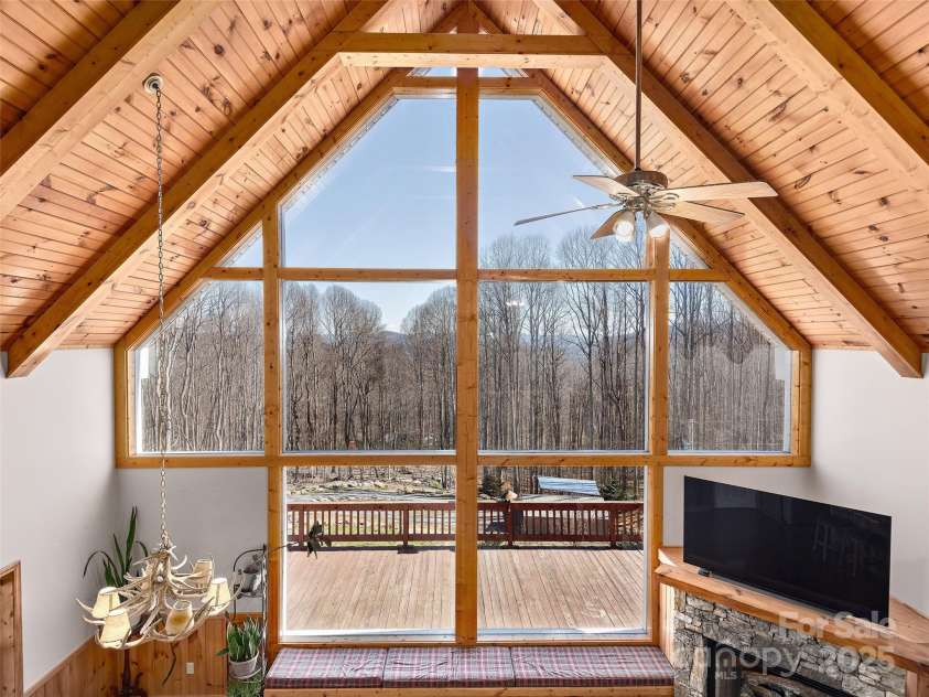 575 Twin Brook Drive, Waynesville, NC 28785.  MLS# CAR4326846, YatesRealty ID 12170. 