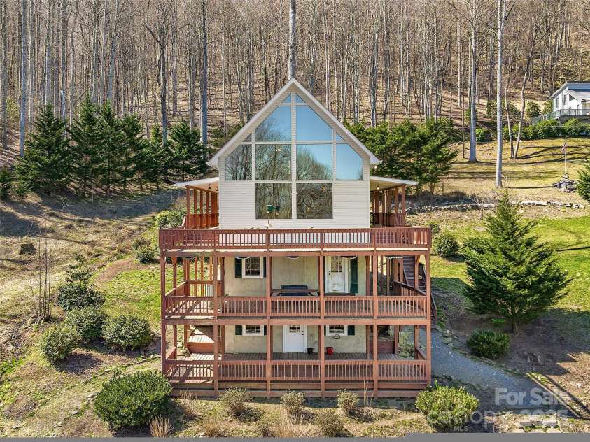 575 Twin Brook Drive, Waynesville, NC 28785.  MLS# CAR4326846, YatesRealty ID 12170. 