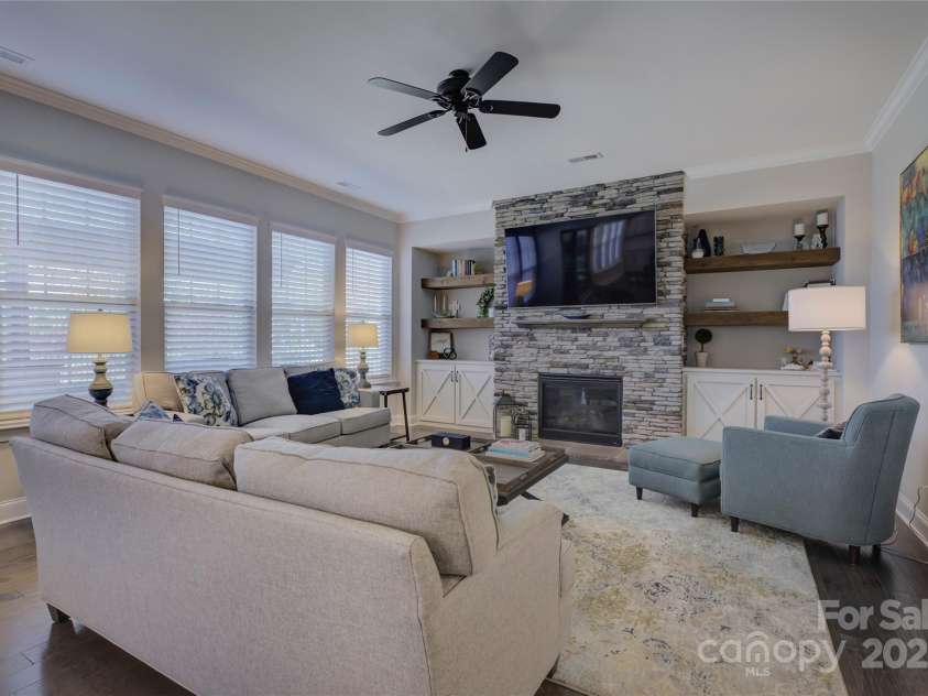 14229 Twin Eagles Lane, Charlotte, NC 28278.  MLS# CAR4235190, YatesRealty ID 12172. 