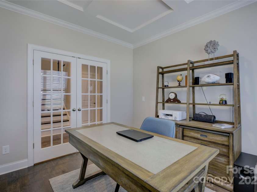 14229 Twin Eagles Lane, Charlotte, NC 28278.  MLS# CAR4235190, YatesRealty ID 12172. 