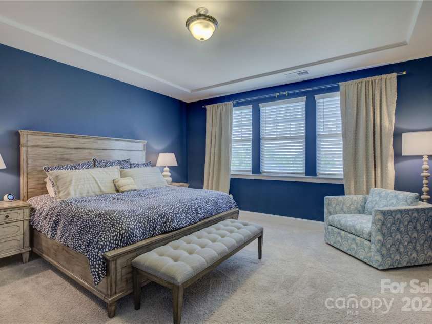 14229 Twin Eagles Lane, Charlotte, NC 28278.  MLS# CAR4235190, YatesRealty ID 12172. 
