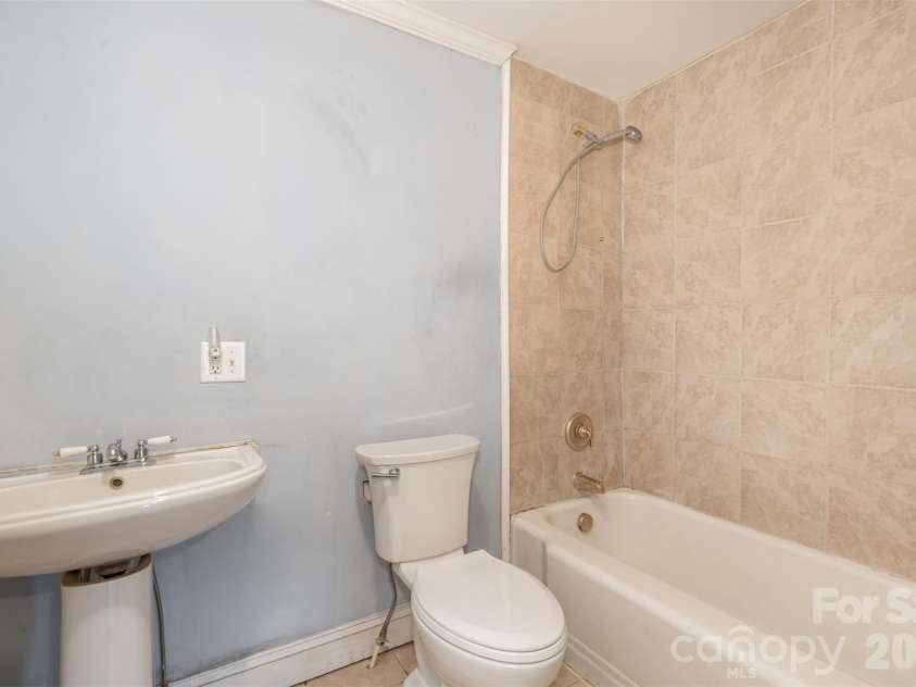 4030 Peachtree Street, Hickory Grove, SC 29717.  MLS# CAR4370278, YatesRealty ID 12172. 