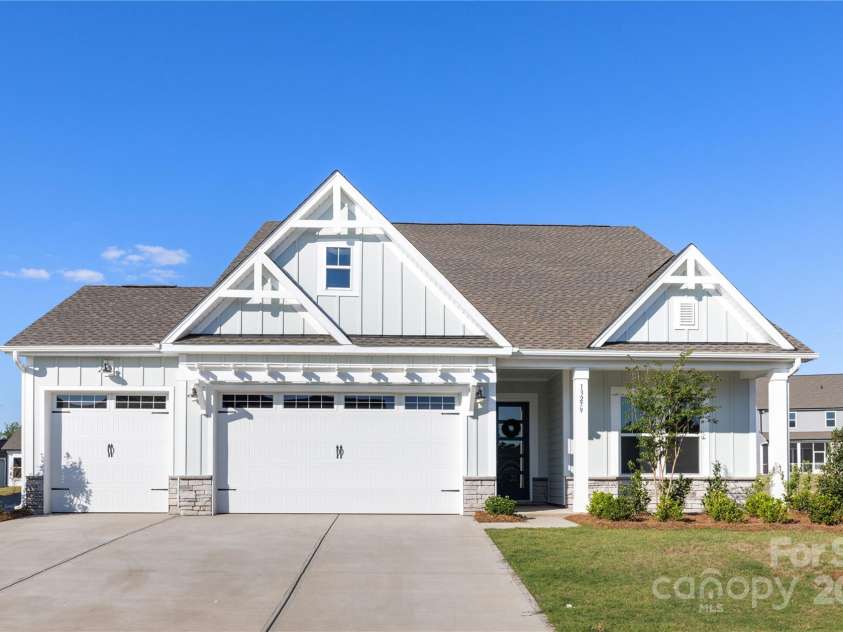 13279 Arnold Palmer Circle, Lancaster, SC 29720.  MLS# CAR4247293, YatesRealty ID 12173. 