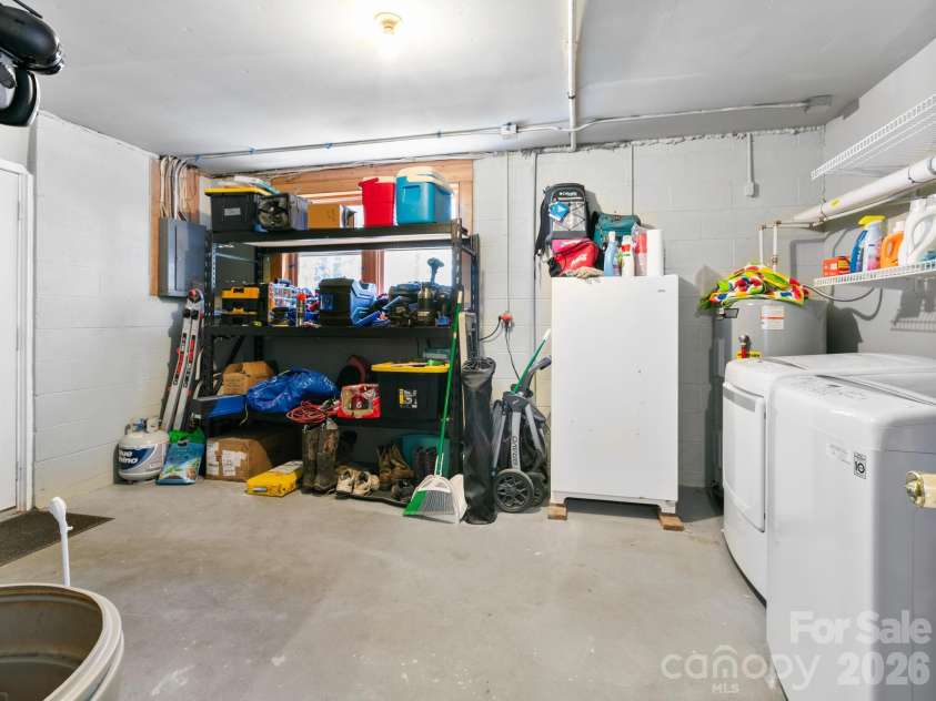 1 Laurel Forest Drive, Horse Shoe, NC 28742.  MLS# CAR4354873, YatesRealty ID 12174. 