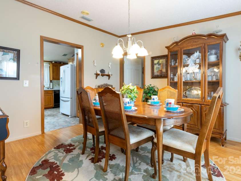 404 St Lukes Church Road, Kings Mountain, NC 28086.  MLS# CAR4255910, YatesRealty ID 12177. 