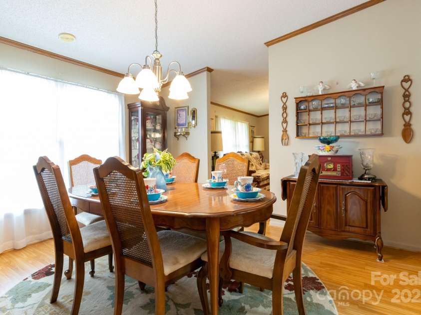 404 St Lukes Church Road, Kings Mountain, NC 28086.  MLS# CAR4255910, YatesRealty ID 12177. 