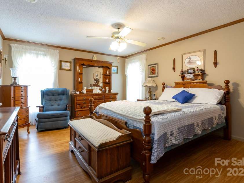 404 St Lukes Church Road, Kings Mountain, NC 28086.  MLS# CAR4255910, YatesRealty ID 12177. 