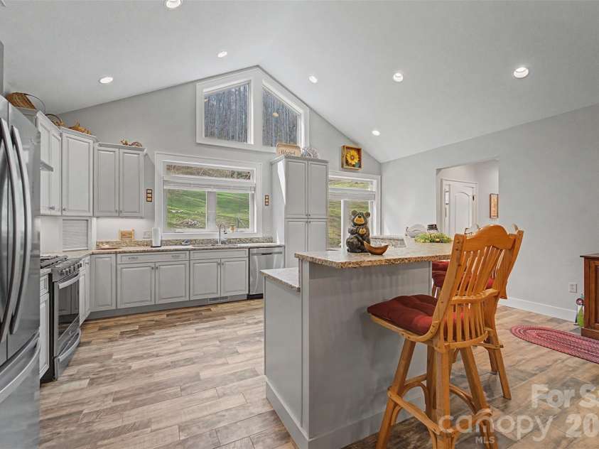 151 High Grove Parkway, Whittier, NC 28789.  MLS# CAR4360821, YatesRealty ID 12178. 
