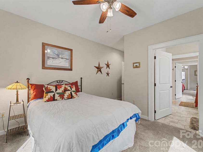 151 High Grove Parkway, Whittier, NC 28789.  MLS# CAR4360821, YatesRealty ID 12178. 