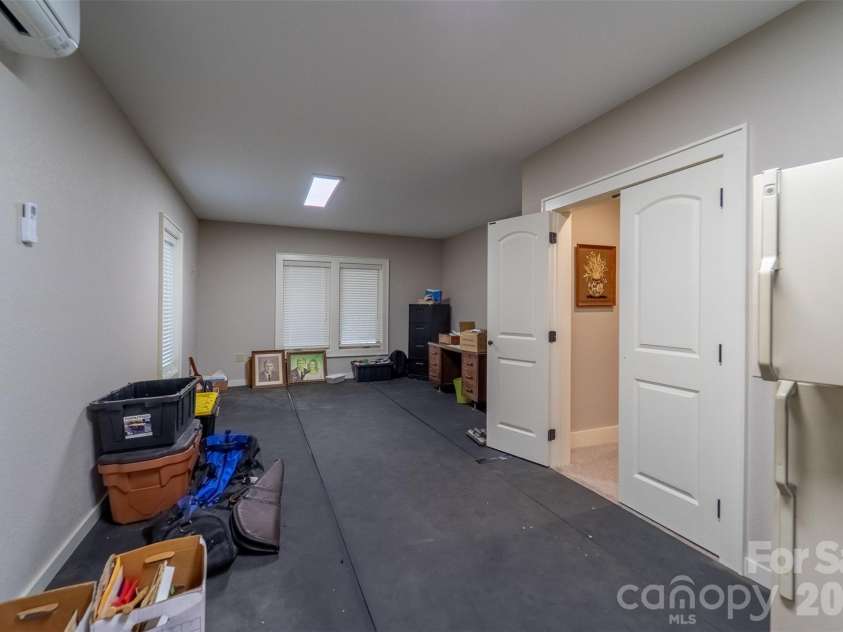151 High Grove Parkway, Whittier, NC 28789.  MLS# CAR4360821, YatesRealty ID 12178. 