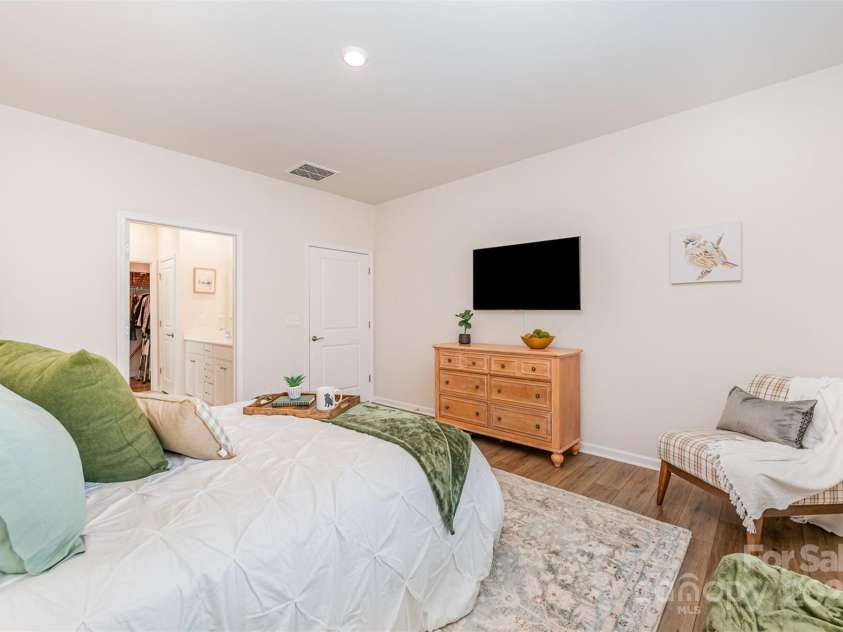 153 Pampas Place, Statesville, NC 28625.  MLS# CAR4247050, YatesRealty ID 12178. 