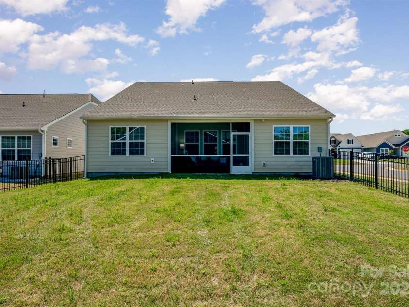 153 Pampas Place, Statesville, NC 28625.  MLS# CAR4247050, YatesRealty ID 12178. 