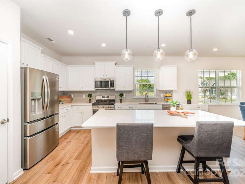 153 Pampas Place, Statesville, NC 28625.  MLS# CAR4247050, YatesRealty ID 12178. Gourmet Kitchen with Stainless appliances and Gas Cooktop