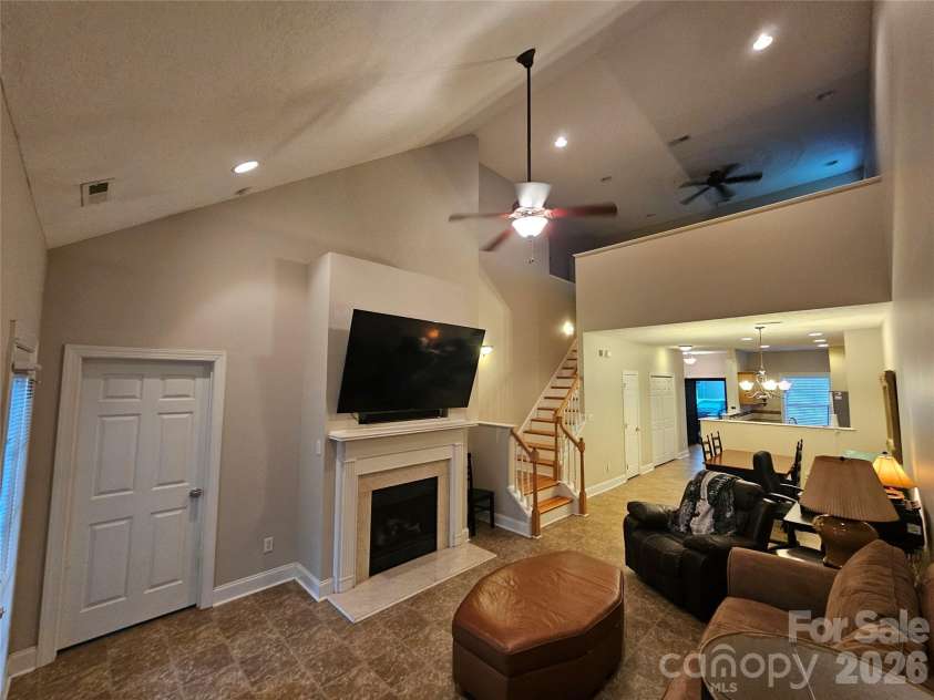 2026 Talbot Lane, Hickory, NC 28602.  MLS# CAR4337462, YatesRealty ID 12179. 