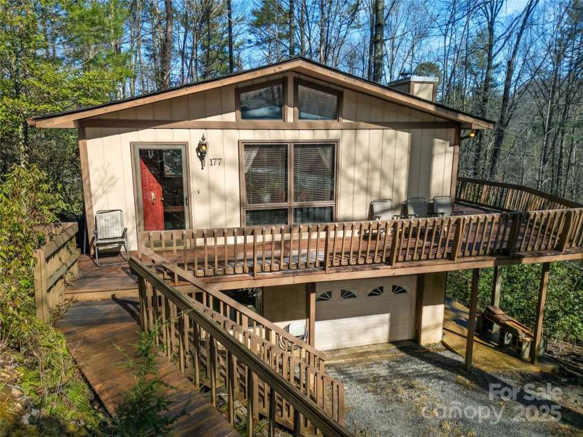 177 Walelu Court, Brevard, NC 28712.  MLS# CAR4333562, YatesRealty ID 1218. Bungalow with a one-car garage