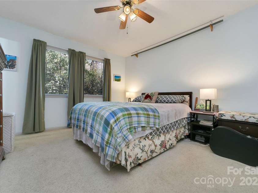 177 Walelu Court, Brevard, NC 28712.  MLS# CAR4333562, YatesRealty ID 1218. Primary Bedroom