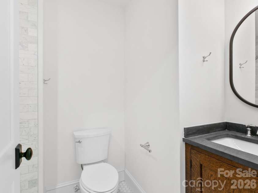 18 Normandy Road, Asheville, NC 28803.  MLS# CAR4353910, YatesRealty ID 12180. 