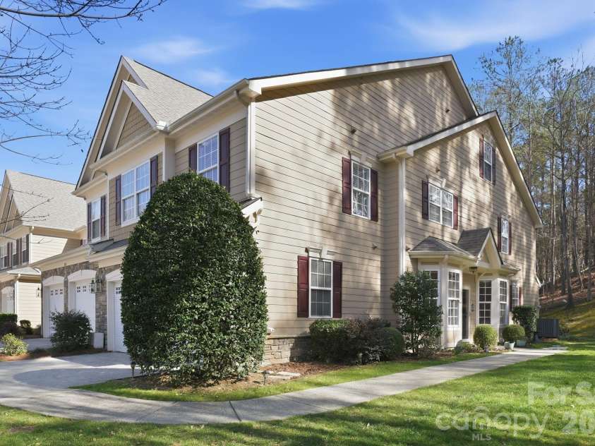 719 Deerbrook Lane, Tega Cay, SC 29708.  MLS# CAR4346633, YatesRealty ID 12184. 
