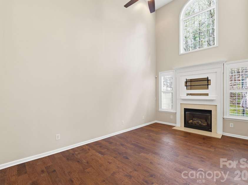 719 Deerbrook Lane, Tega Cay, SC 29708.  MLS# CAR4346633, YatesRealty ID 12184. 