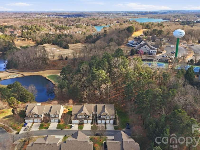 719 Deerbrook Lane, Tega Cay, SC 29708.  MLS# CAR4346633, YatesRealty ID 12184. 