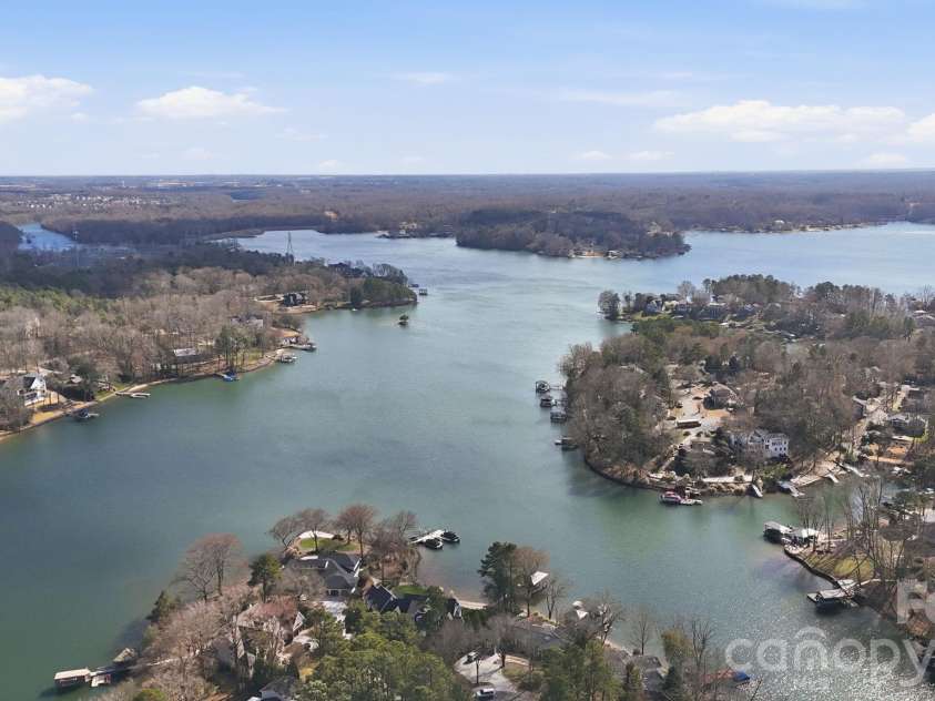 719 Deerbrook Lane, Tega Cay, SC 29708.  MLS# CAR4346633, YatesRealty ID 12184. 