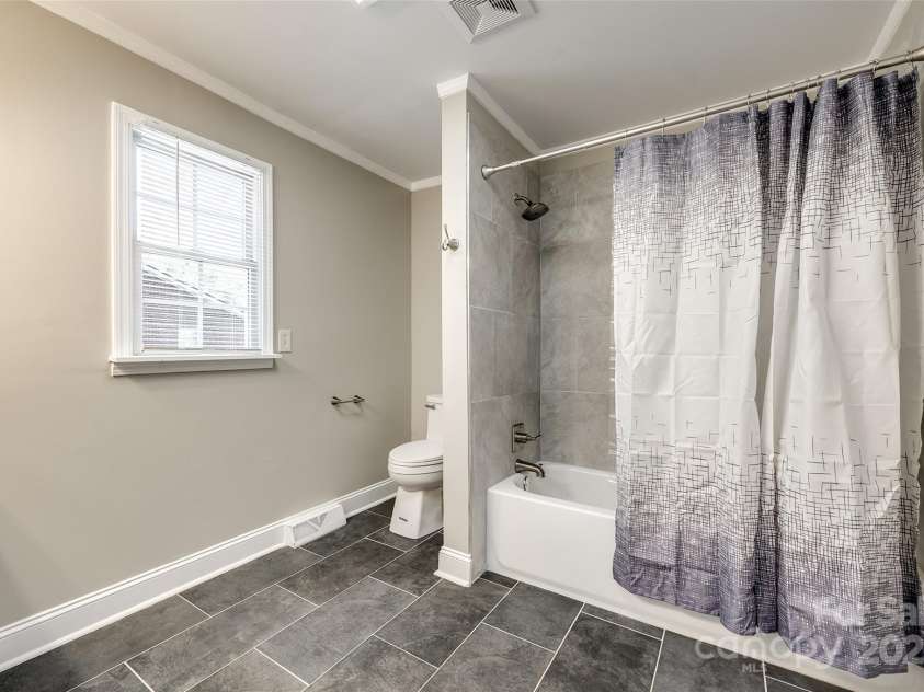 1157 Cedar Grove Lane, Rock Hill, SC 29732.  MLS# CAR4241548, YatesRealty ID 12185. 