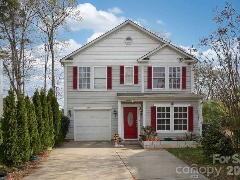 2443 Mint Thistle Court, Charlotte, NC 28269.  MLS# CAR4355919, YatesRealty ID 12185. 