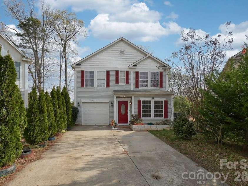 2443 Mint Thistle Court, Charlotte, NC 28269.  MLS# CAR4355919, YatesRealty ID 12185. 