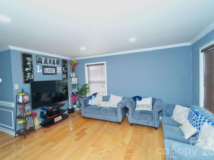 2443 Mint Thistle Court, Charlotte, NC 28269.  MLS# CAR4355919, YatesRealty ID 12185. 