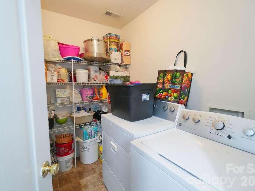 2443 Mint Thistle Court, Charlotte, NC 28269.  MLS# CAR4355919, YatesRealty ID 12185. 