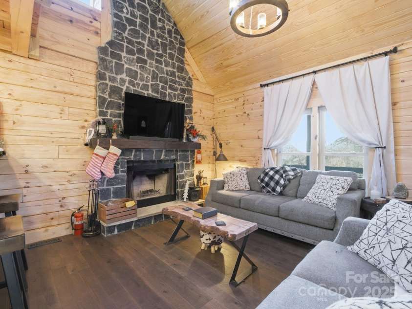 132 Grandview Drive, Rutherfordton, NC 28139.  MLS# CAR4332359, YatesRealty ID 12186. 