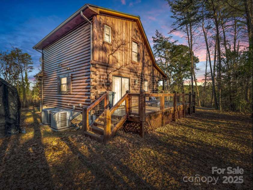 132 Grandview Drive, Rutherfordton, NC 28139.  MLS# CAR4332359, YatesRealty ID 12186. 
