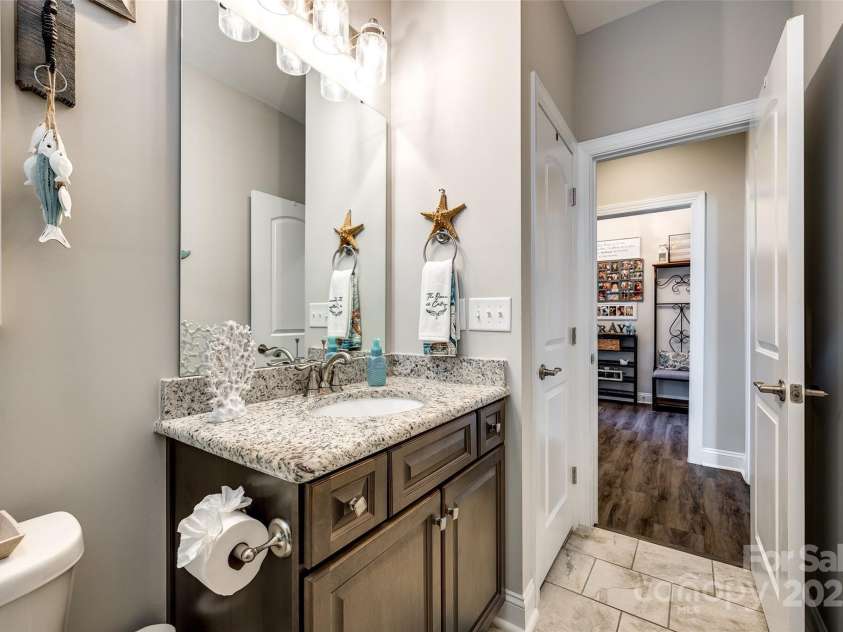 1024 Mayapple Way, Belmont, NC 28012.  MLS# CAR4223708, YatesRealty ID 12188. 