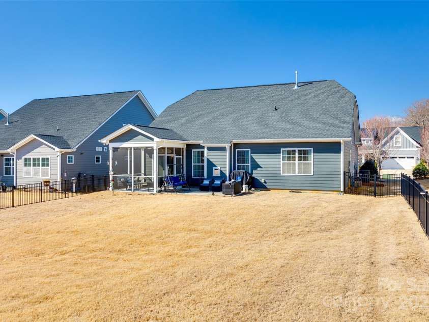 1024 Mayapple Way, Belmont, NC 28012.  MLS# CAR4223708, YatesRealty ID 12188. 