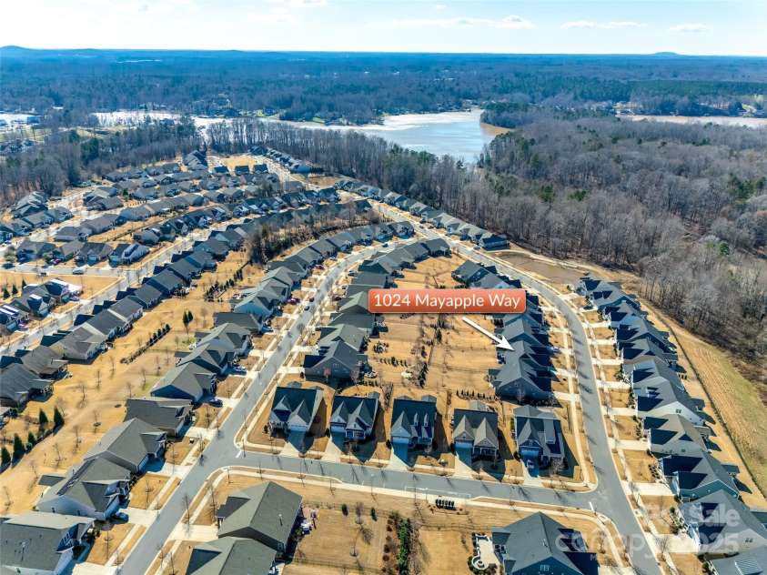 1024 Mayapple Way, Belmont, NC 28012.  MLS# CAR4223708, YatesRealty ID 12188. 