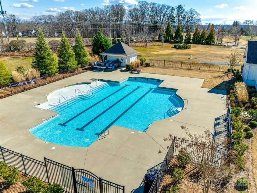 1024 Mayapple Way, Belmont, NC 28012.  MLS# CAR4223708, YatesRealty ID 12188. 