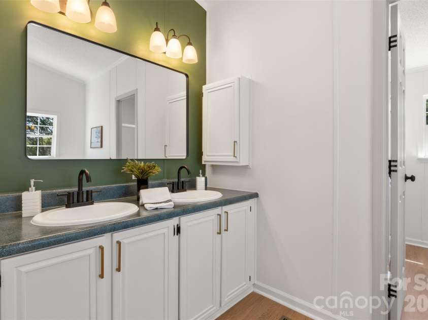 161 Baxter Way, Forest City, NC 28043.  MLS# CAR4362522, YatesRealty ID 12188. 