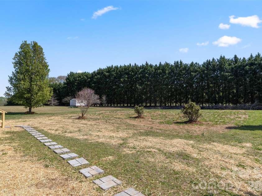 161 Baxter Way, Forest City, NC 28043.  MLS# CAR4362522, YatesRealty ID 12188. 