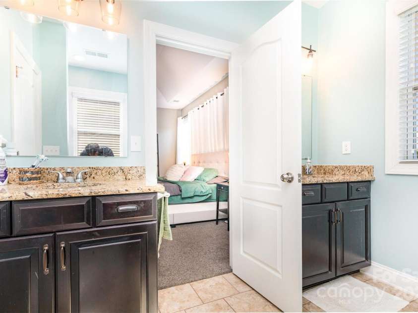 116 Kentmere Lane, Clover, SC 29710.  MLS# CAR4302737, YatesRealty ID 12189. 
