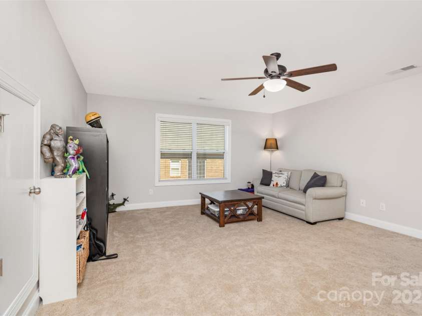 116 Kentmere Lane, Clover, SC 29710.  MLS# CAR4302737, YatesRealty ID 12189. 