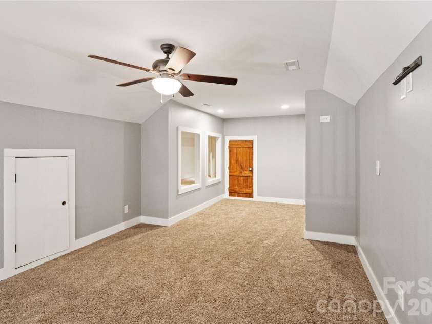 2370 Killian Road, Edgemoor, SC 29712.  MLS# CAR4341782, YatesRealty ID 1219. Loft Area