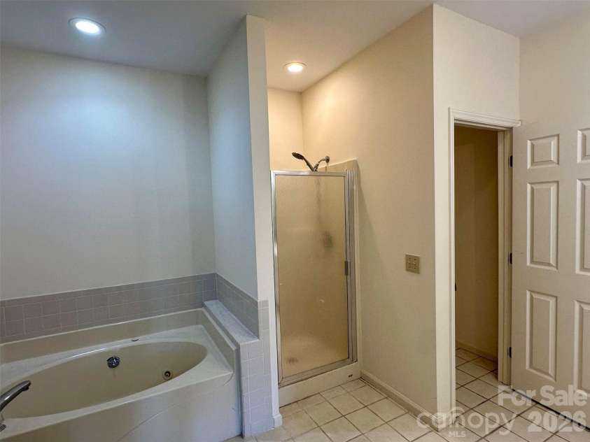 311 Landing Drive, Jefferson, NC 28640.  MLS# CAR4368622, YatesRealty ID 12190. 