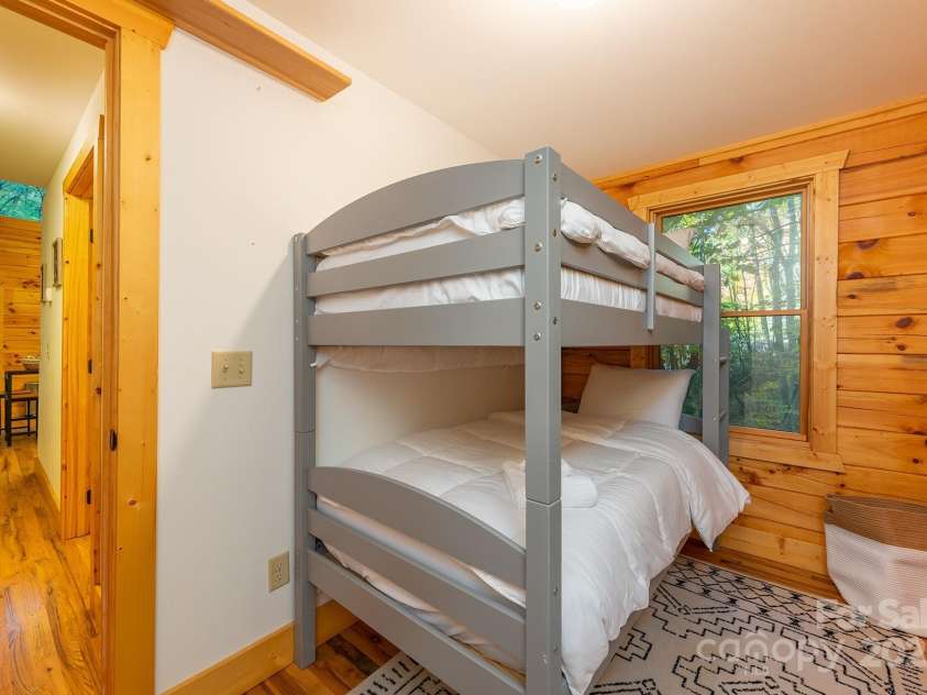 100 Candlemaker Trail, Maggie Valley, NC 28751.  MLS# CAR4249616, YatesRealty ID 12191. 