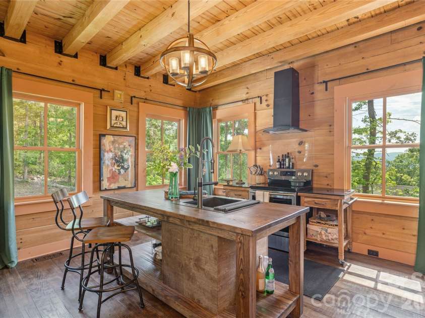 106 McCauley Drive, Asheville, NC 28803.  MLS# CAR4366972, YatesRealty ID 12192. Kitchen