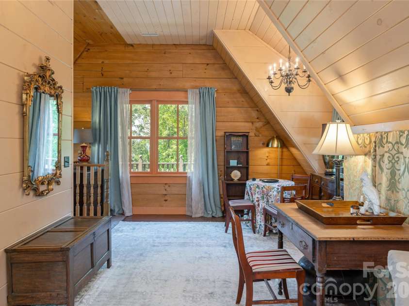106 McCauley Drive, Asheville, NC 28803.  MLS# CAR4366972, YatesRealty ID 12192. Upper Level