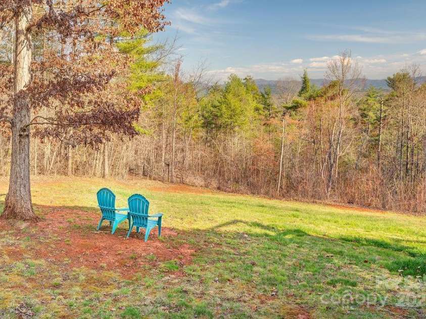 61 Buckle Ridge, Weaverville, NC 28787.  MLS# CAR4247787, YatesRealty ID 12194. 
