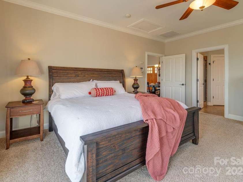 61 Buckle Ridge, Weaverville, NC 28787.  MLS# CAR4247787, YatesRealty ID 12194. 